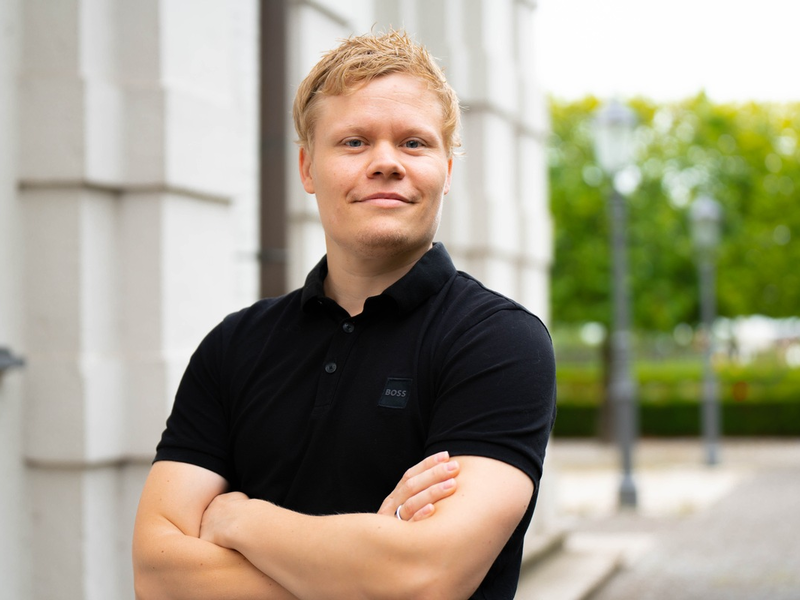 Black Friday als Umsatzbooster? Nicht für Premium-Marken! - Verkaufspsychologe Matthias Niggehoff erklärt, warum Dienstleister die Finger davon lassen sollten - Foto: presseportal.de