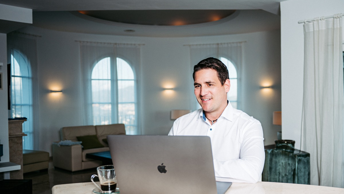 Von der Führungskraft zur erfolgreichen Selbstständigkeit - Andreas Klar klärt auf - Foto: presseportal.de