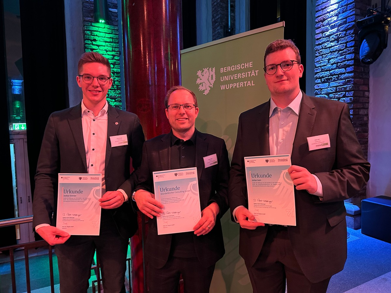 Soziales Miteinander fördern: Die WandelWerker Consulting GmbH nahm an der Vergabe der Deutschlandstipendien an der Universität Wuppertal teil - Foto: presseportal.de