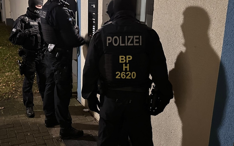 BPOLD-H: Gemeinsame Pressemitteilung der Staatsanwaltschaft Hannover und der Bundespolizeidirektion Hannover - Foto: presseportal.de BPOLD-H: Gemeinsame Pressemitteilung der Staatsanwaltschaft Hannover und der Bundespolizeidirektion Hannover - Foto: presseportal.de