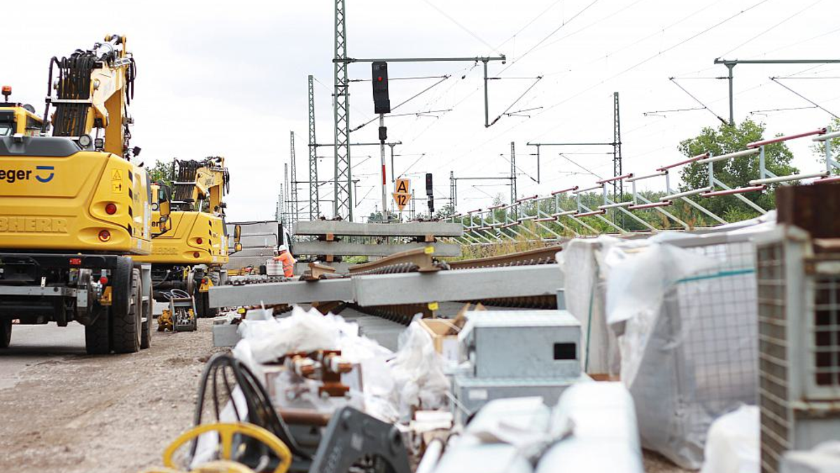Bauarbeiten an der Bahnstrecke Halle (Saale) - Leipzig bei Kanena (Archiv) - Foto: über dts Nachrichtenagentur
