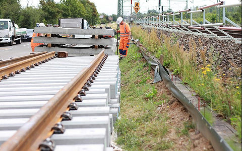 Bauarbeiten an einer Bahnstrecke (Archiv) - Foto: über dts Nachrichtenagentur