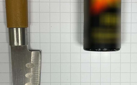 BPOL NRW: 21-Jähriger leistet Widerstand - Bundespolizei stellt Messer und Tierabwehrspray sicher - Foto: presseportal.de
