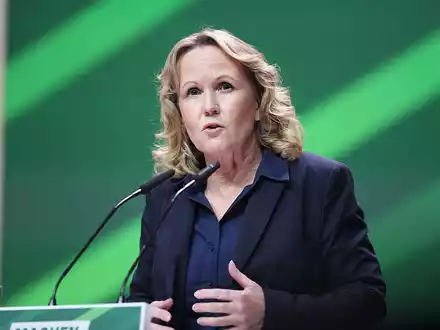 Steffi Lemke beim Grünen-Parteitag 2023 in Karlsruhe - Foto: über dts Nachrichtenagentur