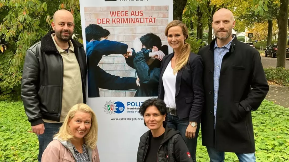 POL-VIE: Kreis Viersen: POLIZEI UND JUGENDHILFE - Das Team Kurve-kriegen Viersen zieht nach zwei Jahren eine positive Bilanz - Bild: presseportal.de