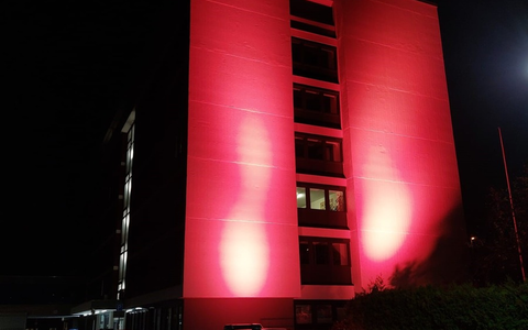 POL-HI: Orange Day - Polizeiinspektion Hildesheim beteiligt sich am Aktionstag zur Beseitigung von Gewalt gegen Frauen - Foto: presseportal.de