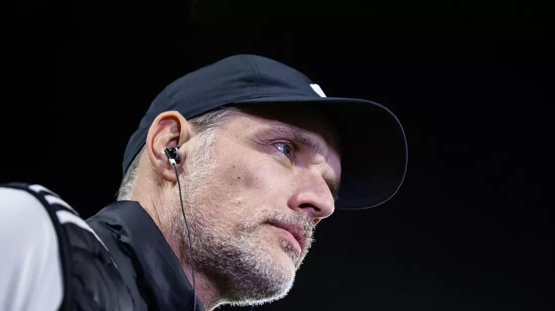 Münchens Trainer Thomas Tuchel klagt über die zu hohe Belastung internationaler Top-Spieler. - Bild: Rolf Vennenbernd/dpa