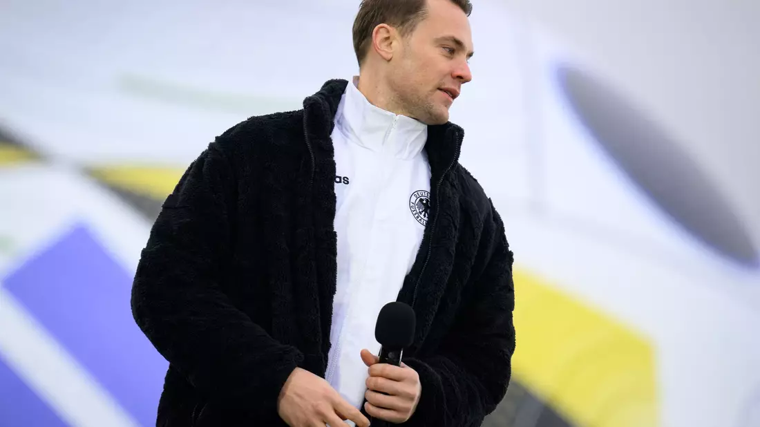 Fußball-Nationaltorhüter Manuel Neuer denkt noch nicht ans Aufhören. - Bild: Bernd von Jutrczenka/dpa