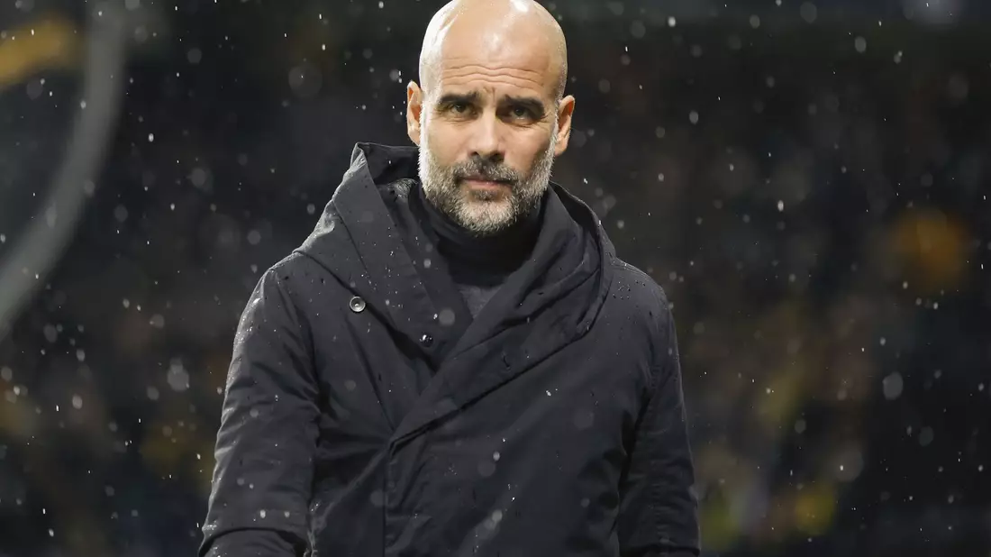 Man-City-Trainer Pep Guardiola würde wohl auch bei einem Zwangsabstieg seinem Club treu bleiben. - Bild: Peter Klaunzer/KEYSTONE/dpa