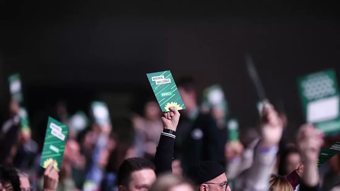Abstimmung auf Grünen-Parteitag in Karlsruhe - Bild: über dts Nachrichtenagentur