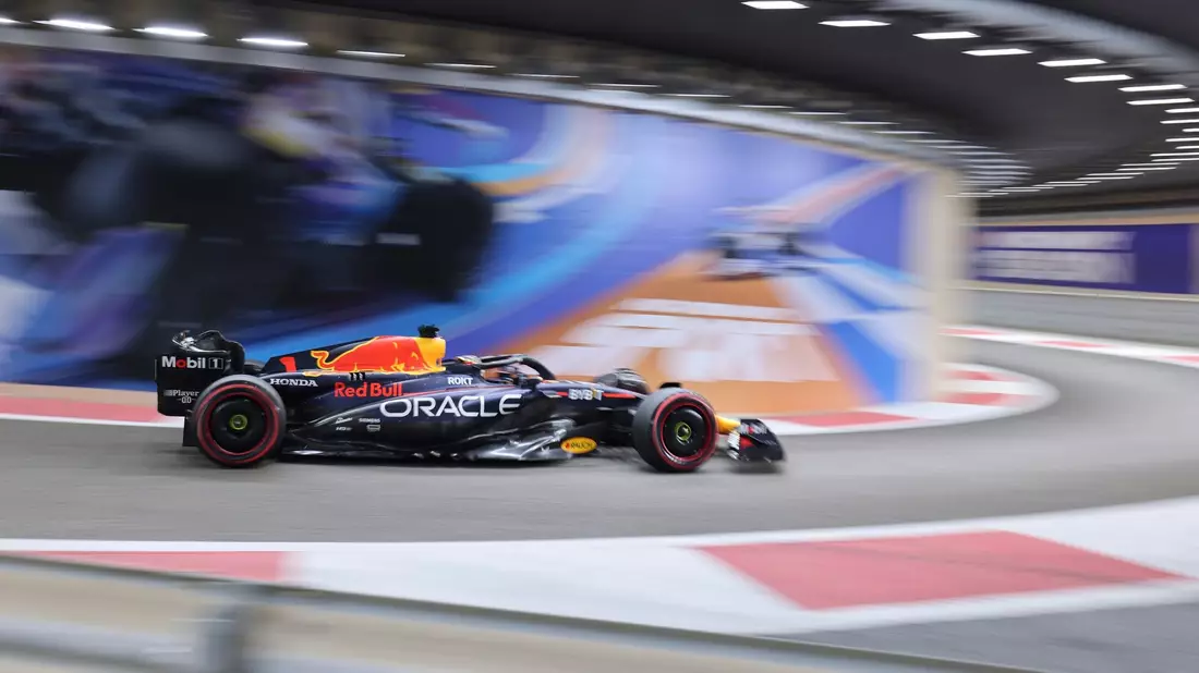 Startet in Abu Dhabi von Platz eins: Max Verstappen. - Bild: Ali Haider/Pool EPA/AP/dpa