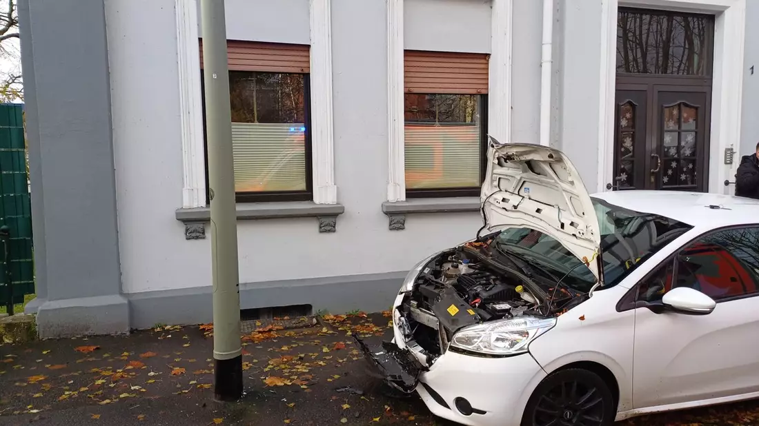 FW-EN: Wetter - Verkehrsunfall am Morgen - Bild: presseportal.de