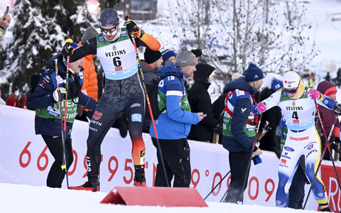 Victoria Carl (l) wurde in Ruka Achte. - Foto: Jussi Nukari/Lehtikuva/dpa