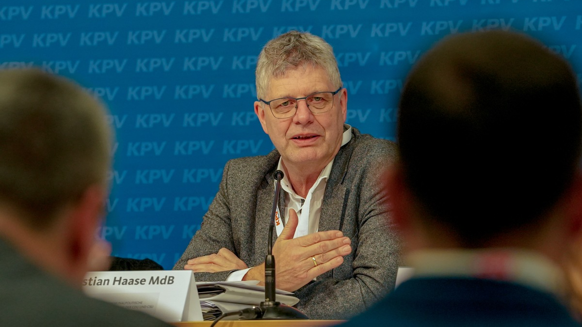 Christian Haase MdB: Ein weiter so in der Asylpolitik darf es nicht geben - Foto: presseportal.de