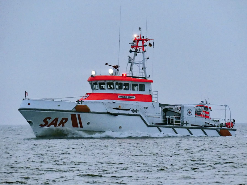 Der Seenotrettungskreuzer «Anneliese Kramer» im Einsatz in der Nordsee (2021). - Foto: Lisa Sonntag/Die Seenotretter - DGzRS/dpa
