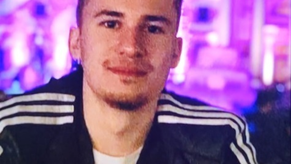 POL-WI-KvD: Öffentlichkeitsfahndung nach einem 25-jährigen Mann in Wiesbaden - Foto: presseportal.de