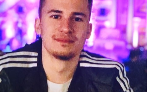 POL-WI-KvD: Öffentlichkeitsfahndung nach einem 25-jährigen Mann in Wiesbaden - Foto: presseportal.de