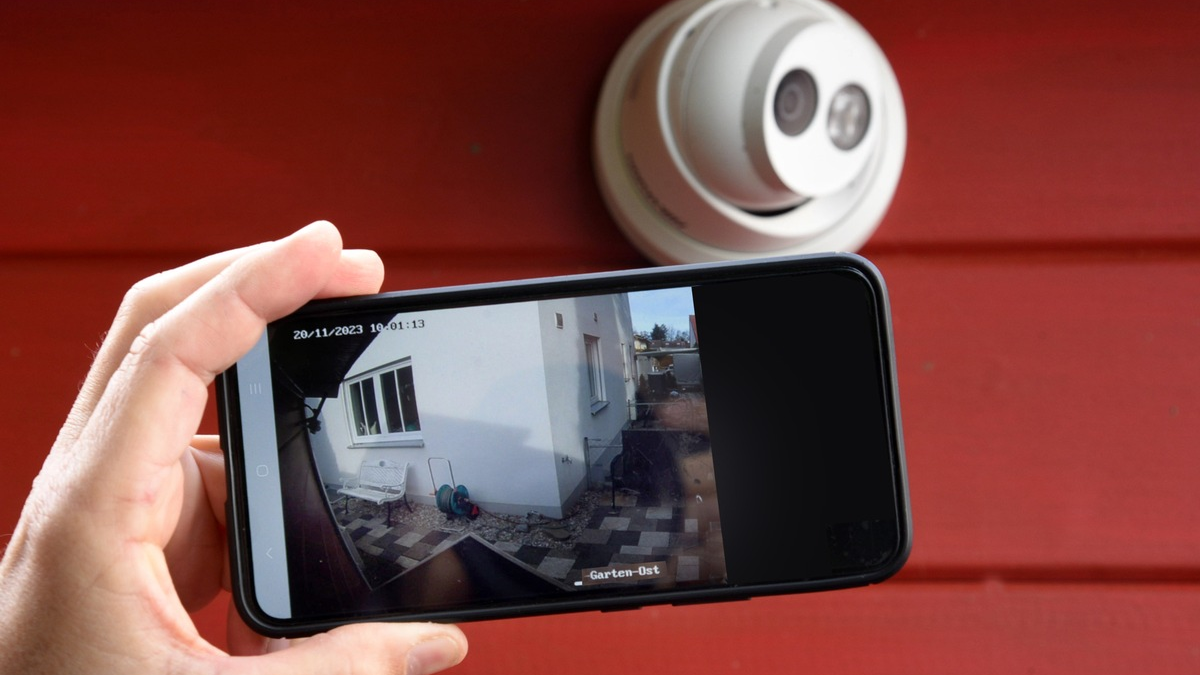 TÜV SÜD stellt Überwachungskameras auf den Prüfstand - Foto: presseportal.de