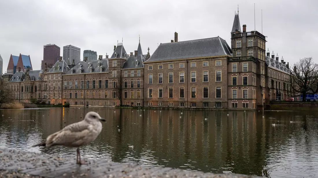 Das niederländische Parlament in Den Haag. - Bild: Christophe Gateau/dpa