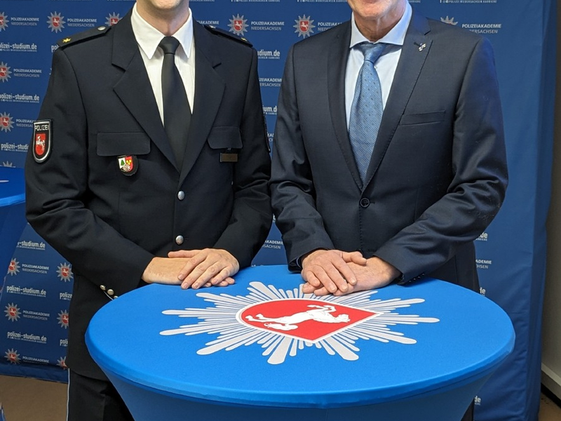 POL-LG: ++ Generationswechsel - KOR Ulrich Constabel geht in den Ruhestand ++ PR Niklas Botsch neuer Polizeichef im Landkreis Lüchow-Dannenberg ++ - Foto: presseportal.de