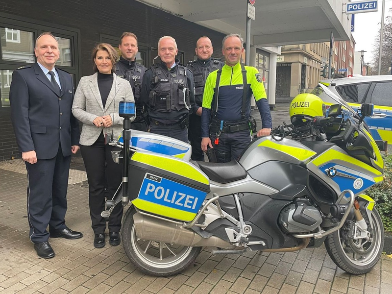 POL-HA: Mathias Witte wird Leiter der Polizeisonderdienste (PSD) - Polizeipräsidentin Ursula Tomahogh stellt neue Einheit vor - Foto: presseportal.de