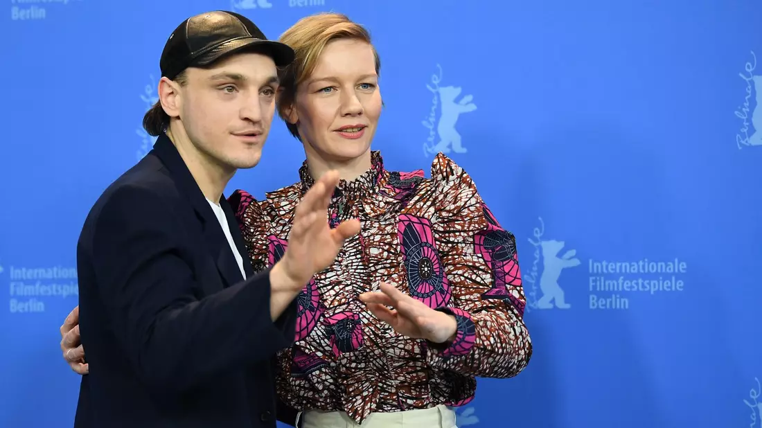 Sie haben den Film «In den Gängen» zusammen gedreht: Franz Rogowski und Sandra Hüller 2018 auf der Berlinale. - Bild: Britta Pedersen/dpa