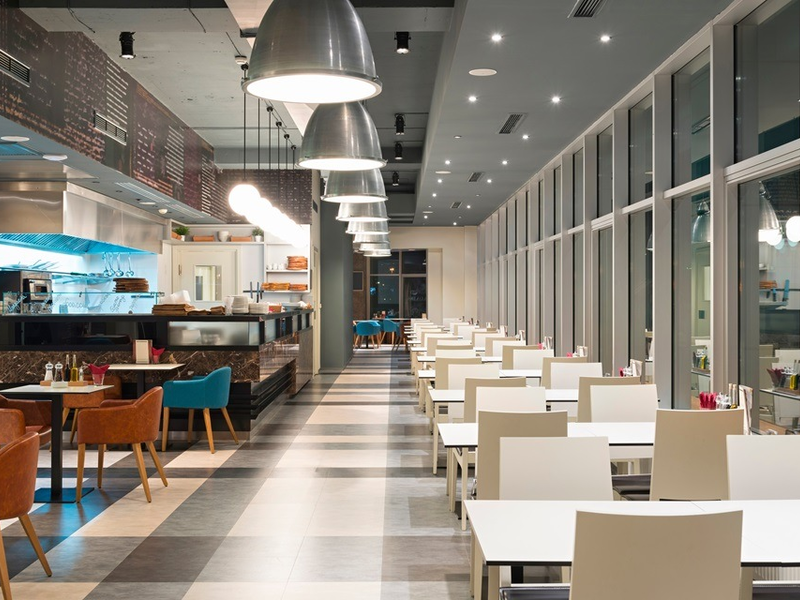 Das Ende der Betriebskantine?/ Nur 5% der Absolventen empfinden die Kantine noch als Benefit - Foto: presseportal.de