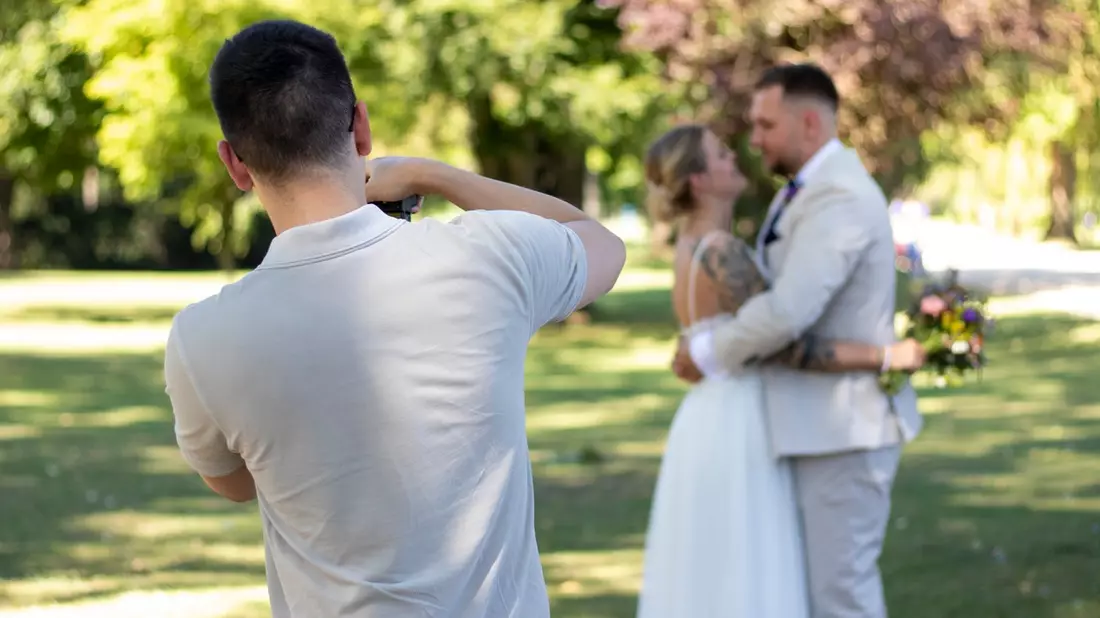 Edmond Rätzel berichtet aus Erfahrung: Das sollten Hochzeitspaare bei der Wahl eines Fotografen beachten - Bild: presseportal.de
