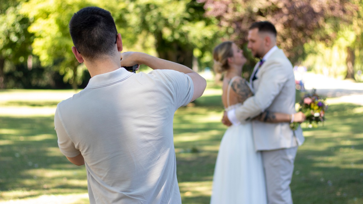 Edmond Rätzel berichtet aus Erfahrung: Das sollten Hochzeitspaare bei der Wahl eines Fotografen beachten - Foto: presseportal.de