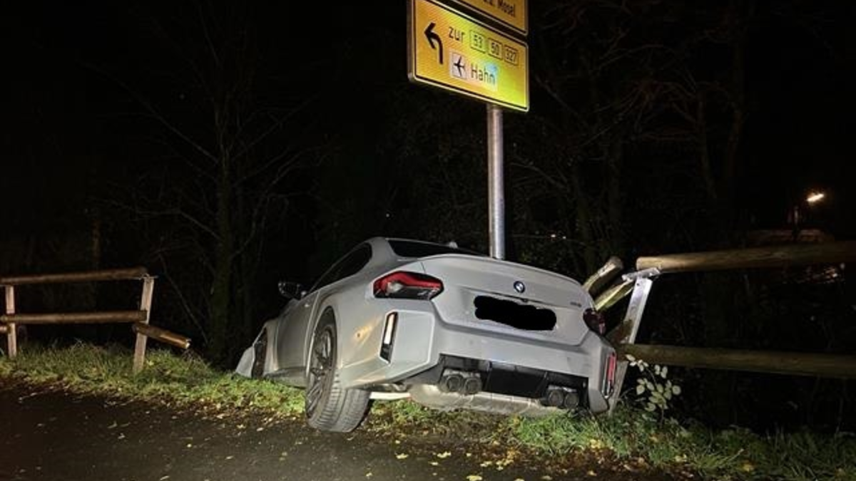 POL-PDWIL: Unfall auf der Mülheimer Brücke - Foto: presseportal.de