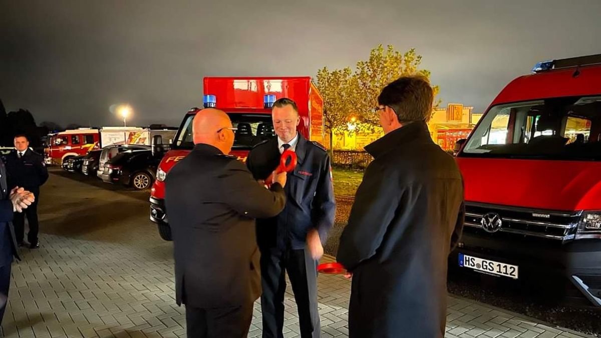 FW Selfkant: Fahrzeugübergabe und Segnung - Foto: presseportal.de