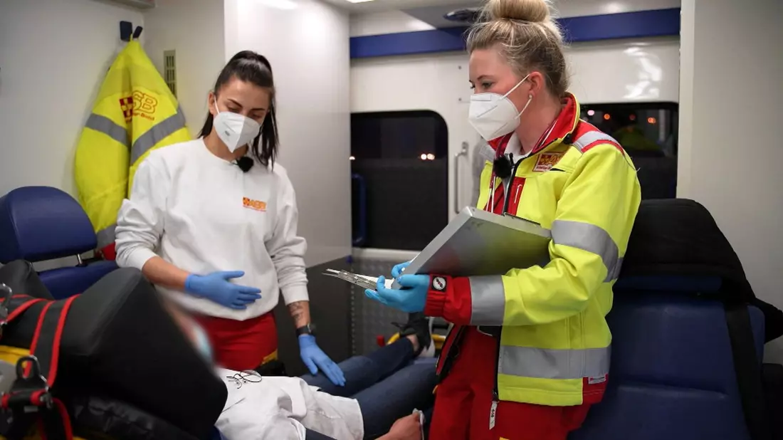 Am 29.11. bei RTLZWEI: Neue Folge Mensch Retter zeigt Rettungsteams in schwierigen Einsätzen - Bild: presseportal.de