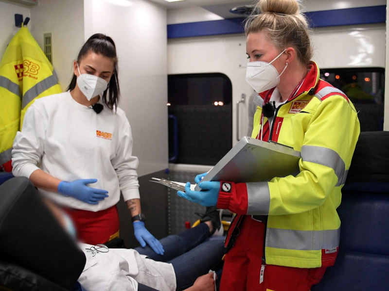 Am 29.11. bei RTLZWEI: Neue Folge Mensch Retter zeigt Rettungsteams in schwierigen Einsätzen - Foto: presseportal.de