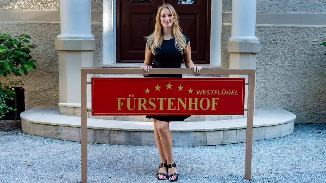 Sturm der Liebe: Lily Lück und Milan Marcus mischen den Fürstenhof auf - Bild: presseportal.de