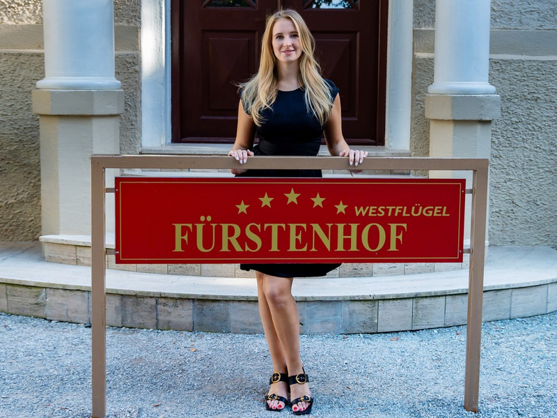 Sturm der Liebe: Lily Lück und Milan Marcus mischen den Fürstenhof auf - Foto: presseportal.de