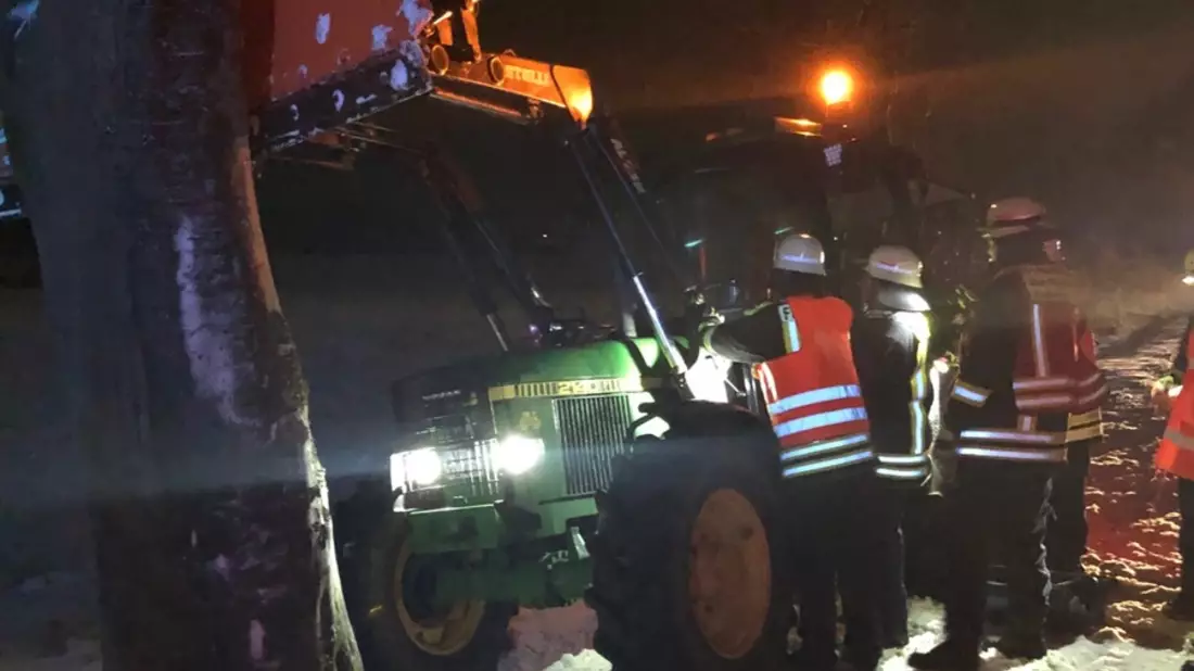 POL-AC: Traktor von der Straße gedrückt - Bild: presseportal.de