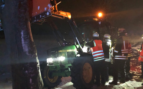 POL-AC: Traktor von der Straße gedrückt - Foto: presseportal.de