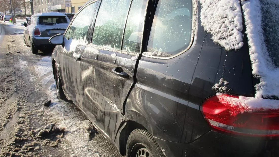 POL-WOB: Verkehrsunfallflucht - Zeugen gesucht - Bild: presseportal.de