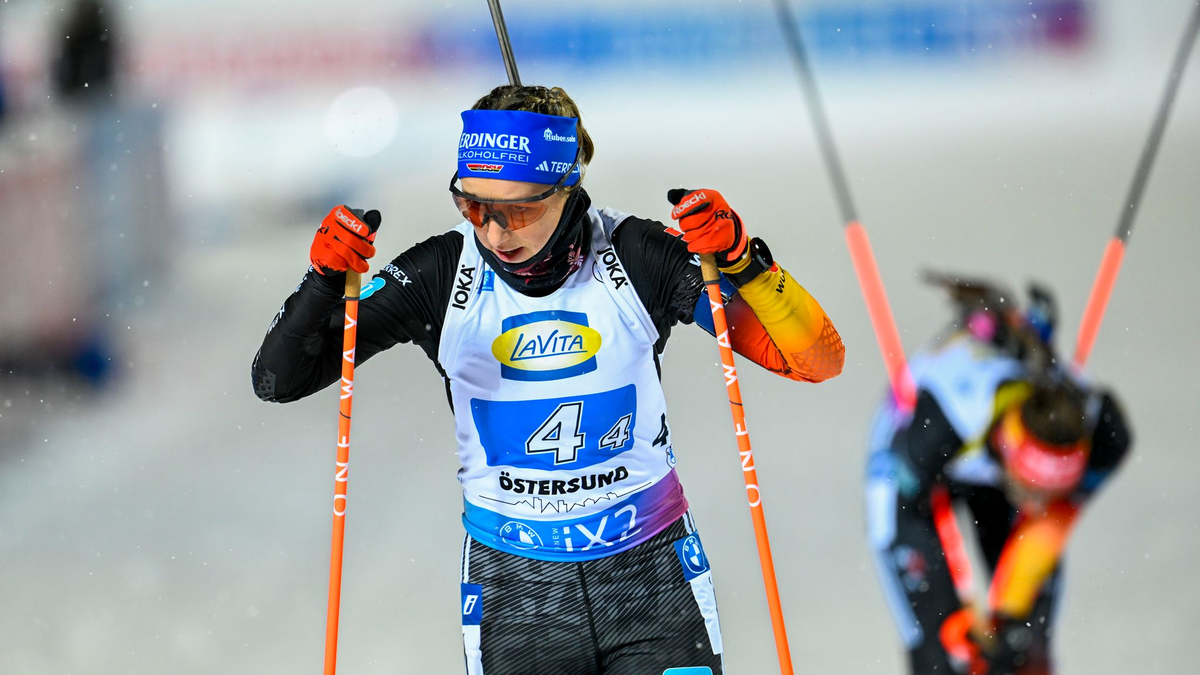 Führt die Weltcup-Gesamtwertung im Biathlon an: Franziska Preuß. - Foto: Pontus Lundahl/TT News Agency/AP/dpa