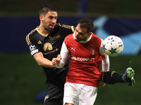 Rani Khedira (l) und seine Unioner kamen trotz langer Überzahl nicht über ein 1:1 in Braga hinaus. - Foto: Luis Vieira/AP