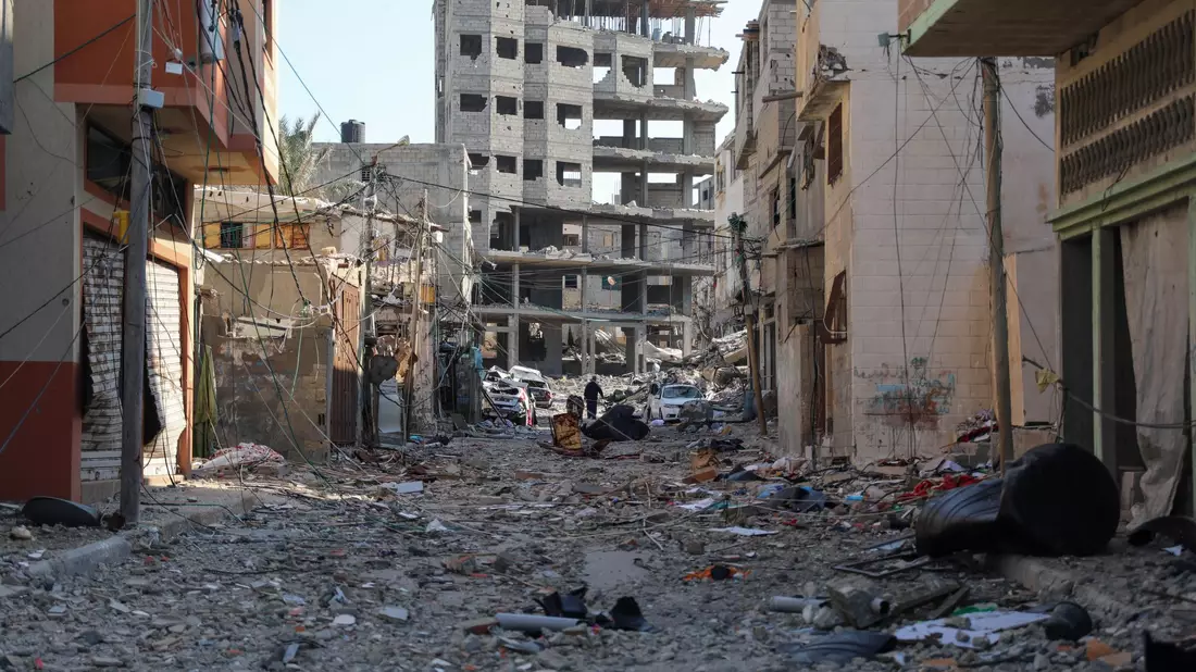 Israel und die islamistische Hamas verständigten sich am Donnerstag kurz vor Ablauf der Frist darauf, die Waffenruhe um einen Tag bis Freitagfrüh auszudehnen. - Bild: Mohammed Ali/XinHua/dpa