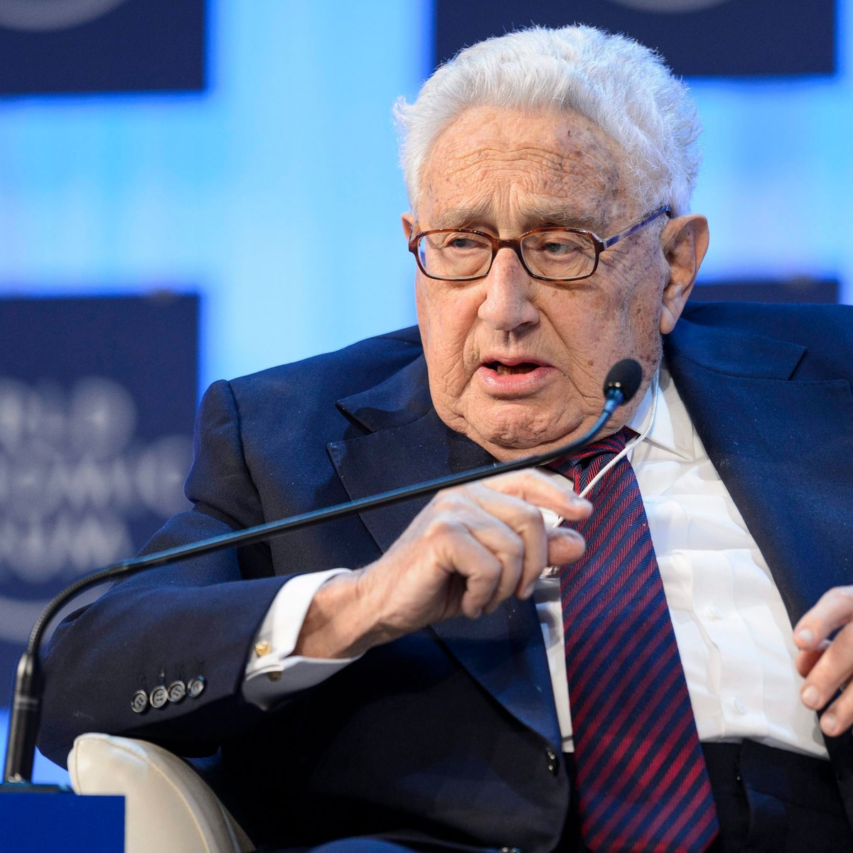 Der ehemalige US-Außenminister Henry Kissinger ist tot. - Foto: Laurent Gillieron KEYSTONE/epa/dpa