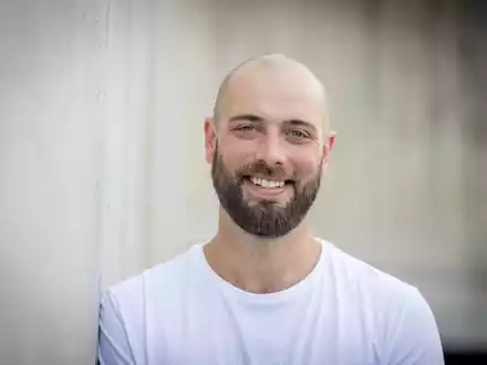 Kindheitserlebnisse als Ursache fürs Fremdgehen: Florian Pohl von Love Repair erklärt, welche Erfahrungen Menschen dazu bewegen, den Partner zu betrügen - Foto: presseportal.de