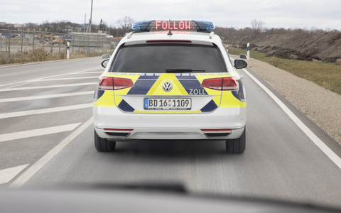 HZA-HN: Zollkontrolle unter erschwerten Bedingungen/Trunkenheitsfahrt gestoppt - Foto: presseportal.de