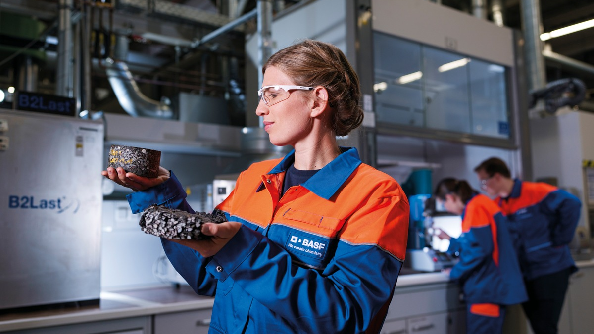 BASF mit aktuellen Pressefotos zur Forschungspressekonferenz am 1. Dezember 2023 - Foto: presseportal.de