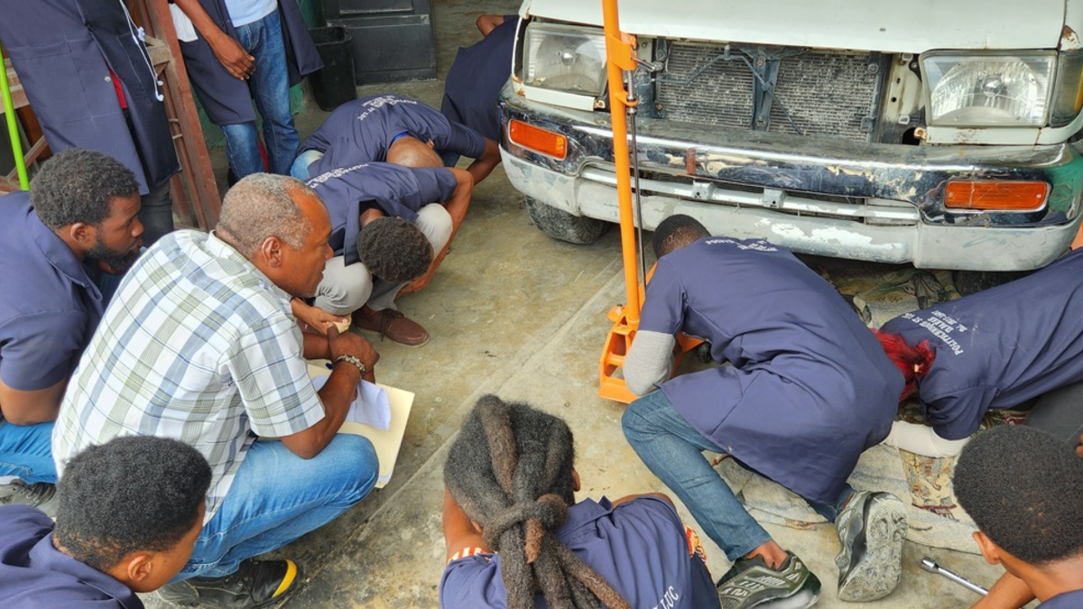 Zukunft trotz Krise: nph verhilft 49 jungen Menschen in Haiti zu besseren Chancen - Foto: presseportal.de