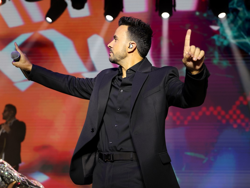 Der Despacito-Star Luis Fonsi tauft die Norwegian Viva, das neueste Schiff der Norwegian Cruise Line - Foto: presseportal.de