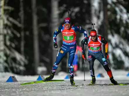Biathlet Philipp Nawrath beim Schießen. - Foto: Pontus Lundahl/TT News Agency/AP/dpa