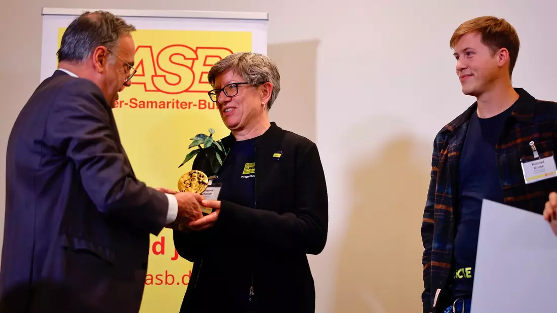 Seenotrettung jetzt erst recht: ASB verleiht Annemarie-Renger-Preis 2023 an SOS Humanity - Bild: presseportal.de