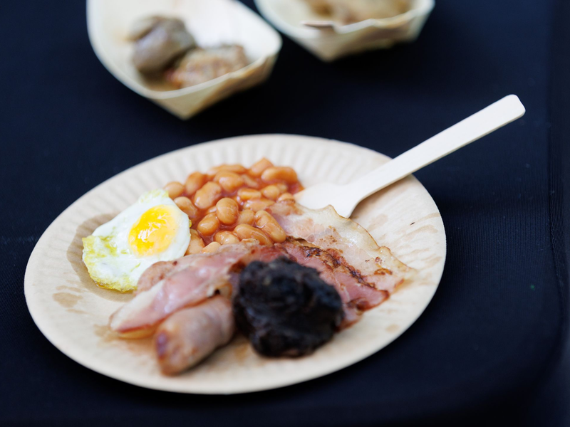 «Ein English Breakfast ist etwas, dessen Zutaten aus dem Vereinigten Königreich stammen», sagt Guise Bule, Chef der English Breakfast Society. - Foto: Eduardo Parra/Zuma Press/dpa